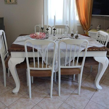 Artemis Superb 2 Bedroom Apartment 700 M Away From The Beach Minia エクステリア 写真