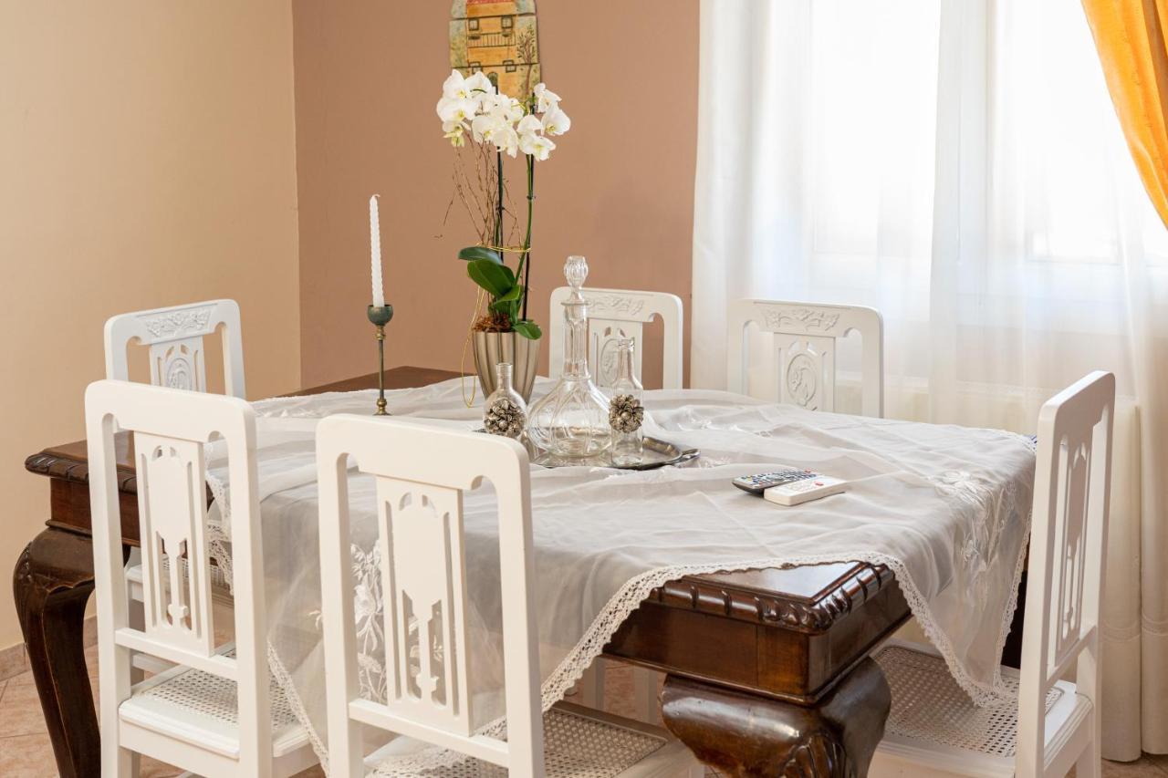 Artemis Superb 2 Bedroom Apartment 700 M Away From The Beach Minia エクステリア 写真