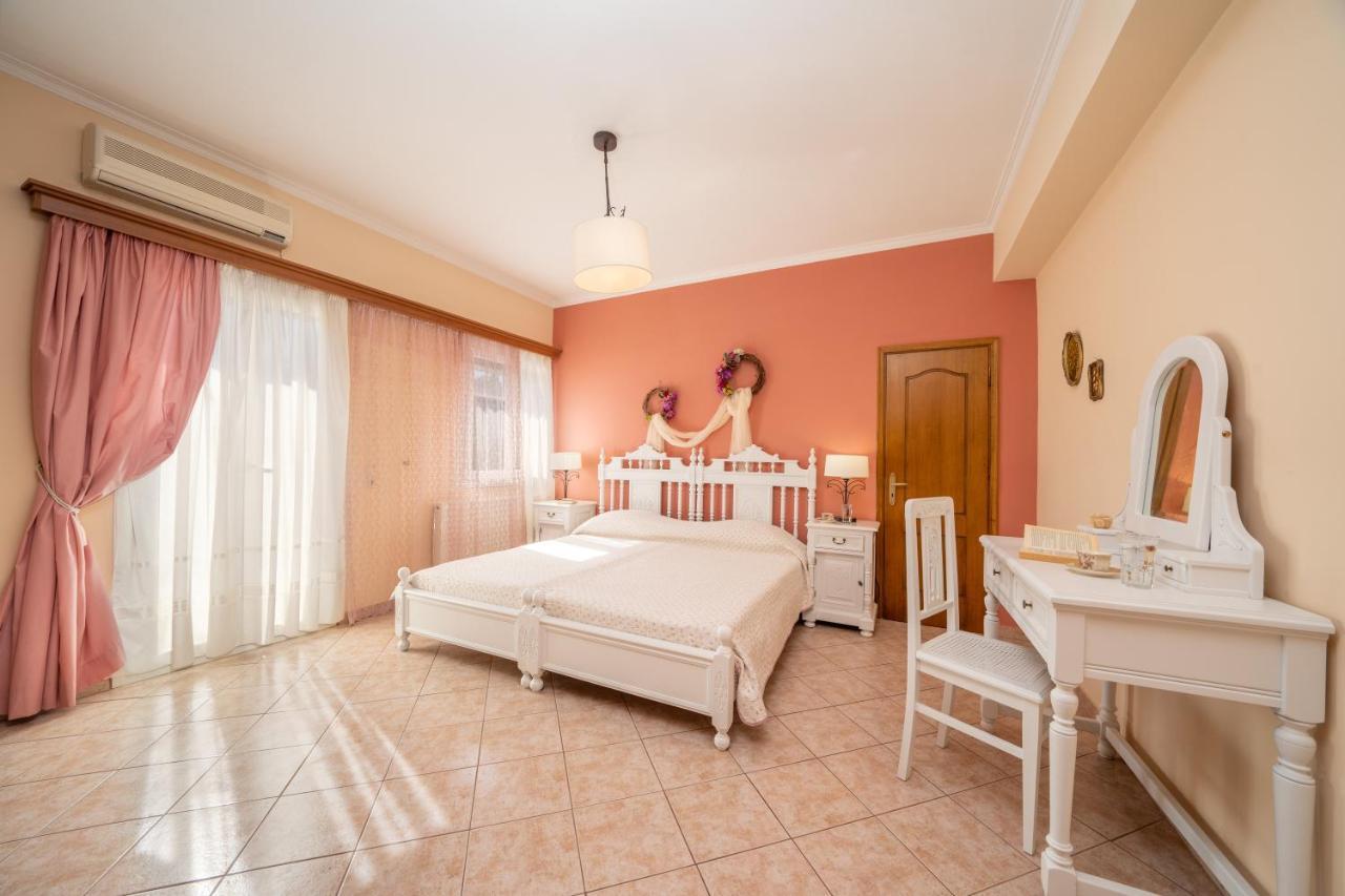 Artemis Superb 2 Bedroom Apartment 700 M Away From The Beach Minia エクステリア 写真