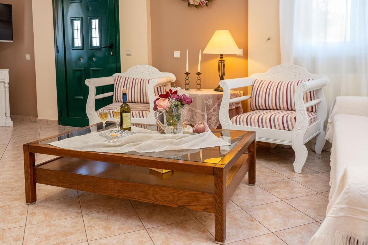 Artemis Superb 2 Bedroom Apartment 700 M Away From The Beach Minia エクステリア 写真