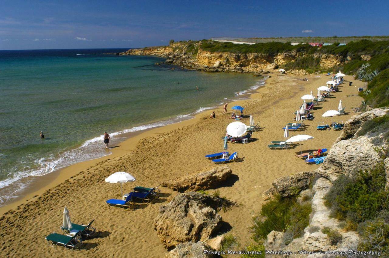 Artemis Superb 2 Bedroom Apartment 700 M Away From The Beach Minia エクステリア 写真